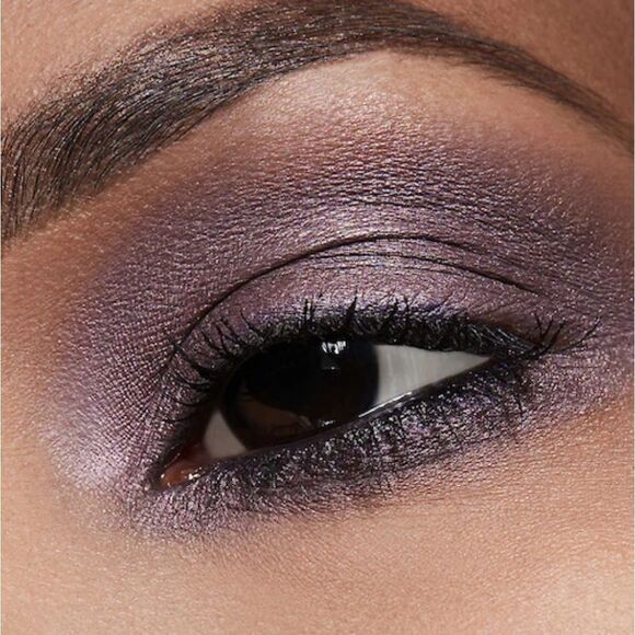 MAC Shale Satin Eyeshadow - Picture 5 of 16